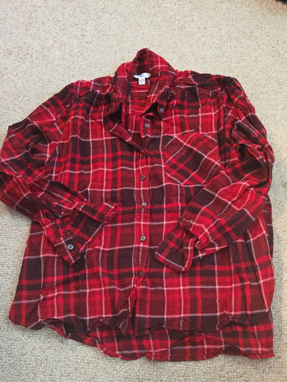 Time and Tru Long Sleeve Plaid Flannel Button Down Shirt Red & Black